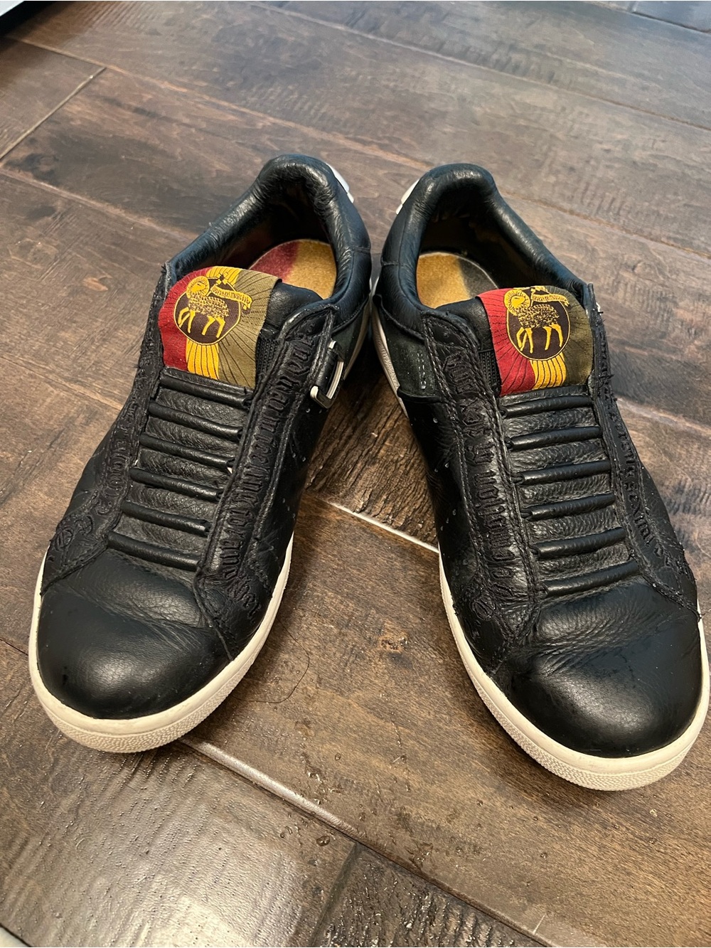 RARE L.A.M.B. 90’s Vintage Black Leather Low-Top Sneakers